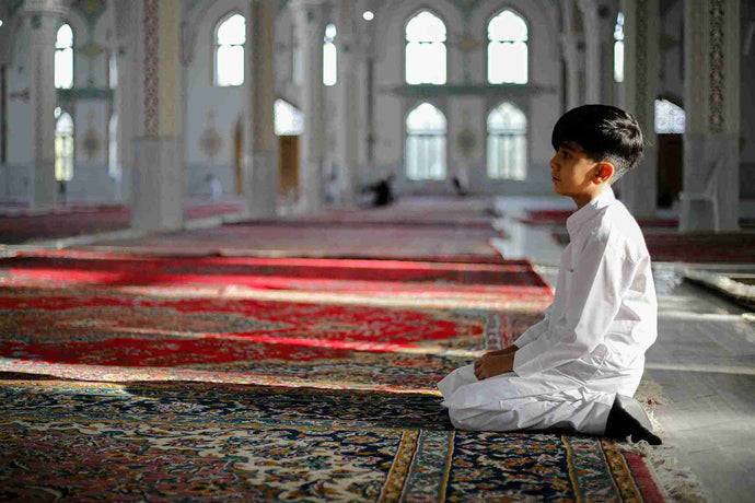 Islamic Parenting : Raising Righteous Children